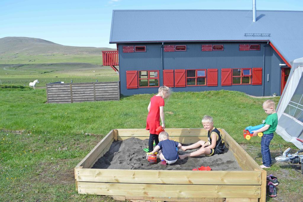 Laugarfell Accommodation & Hot Springs Eksteriør bilde