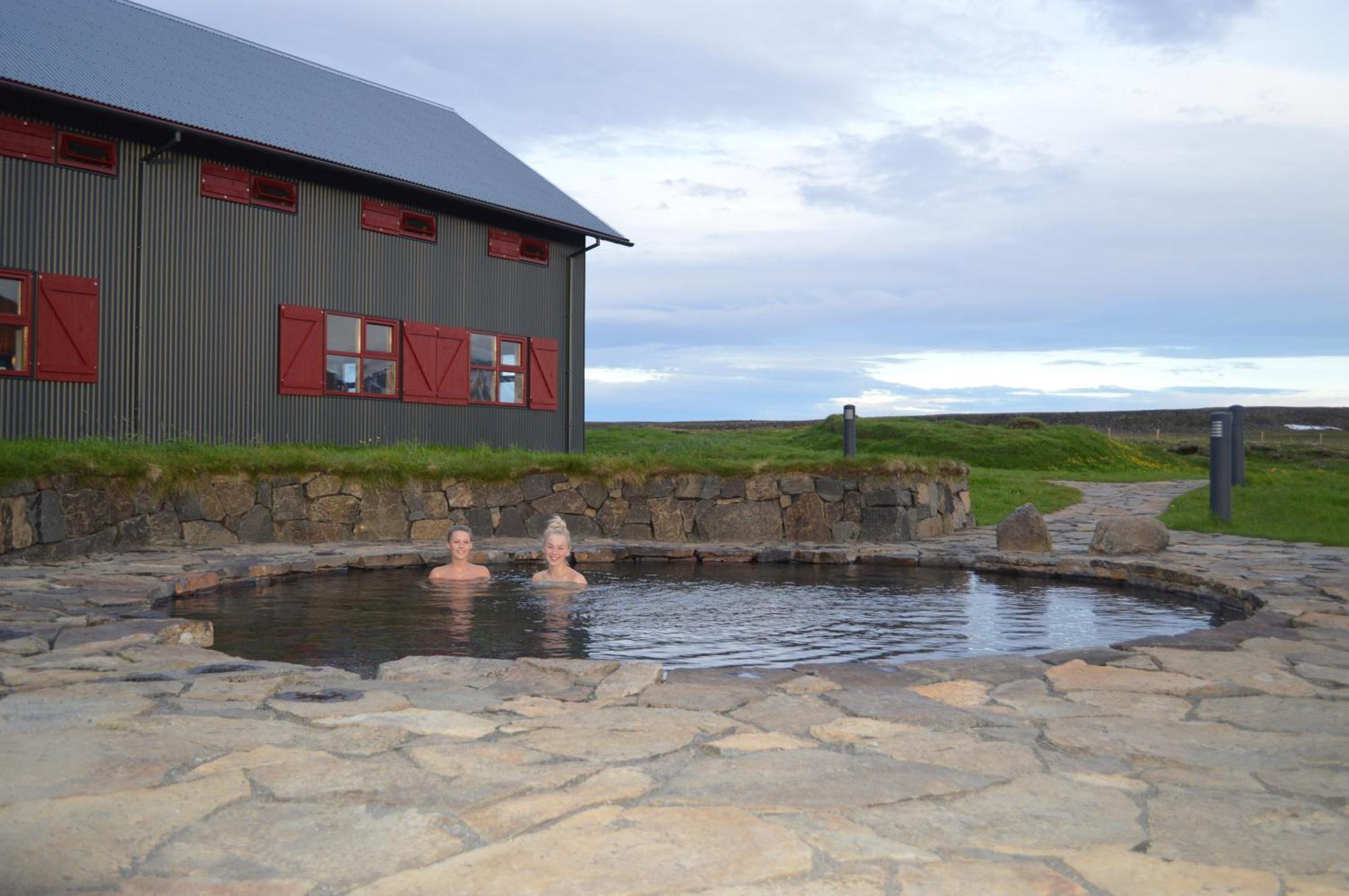 Laugarfell Accommodation & Hot Springs Eksteriør bilde