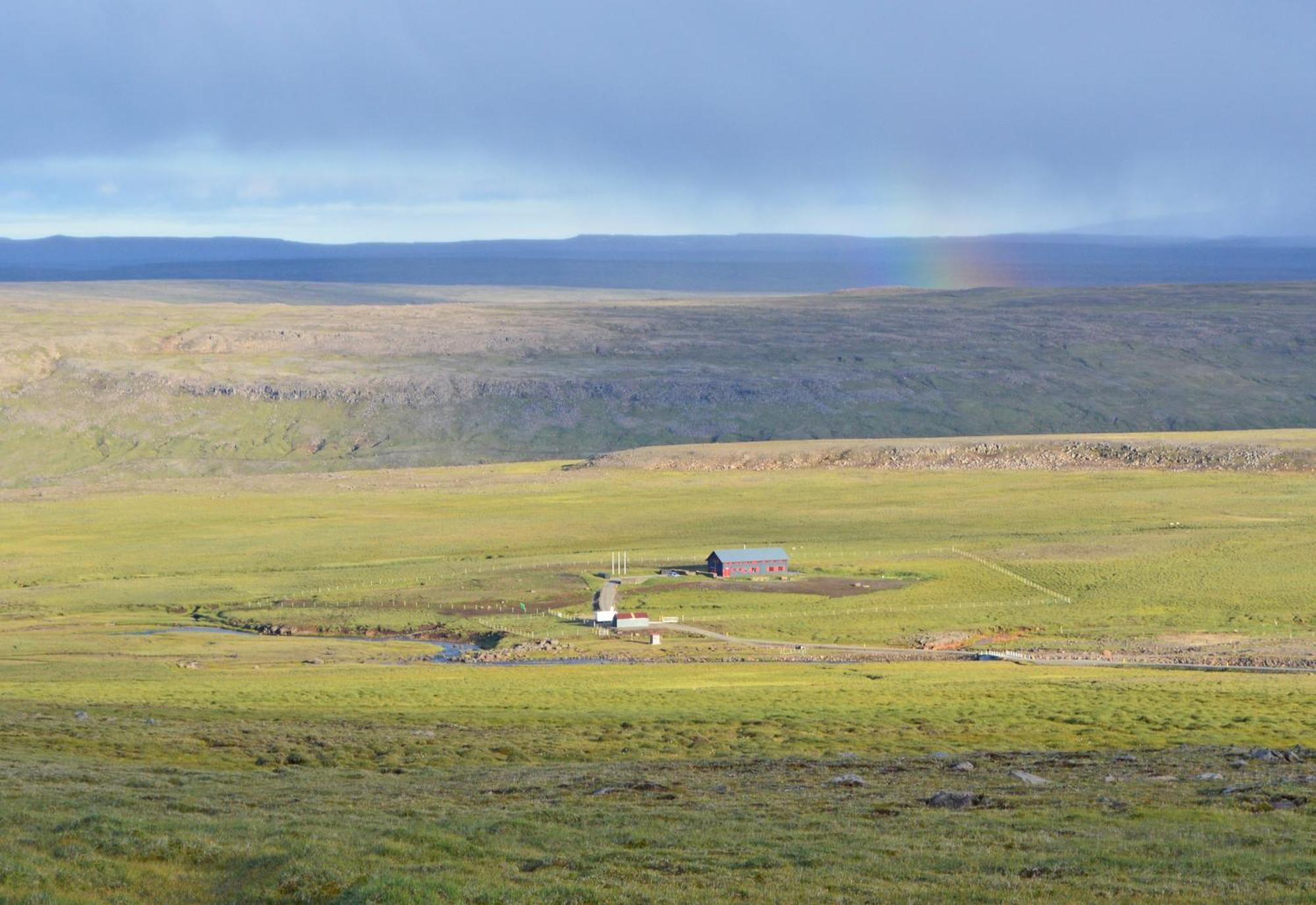Laugarfell Accommodation & Hot Springs Eksteriør bilde