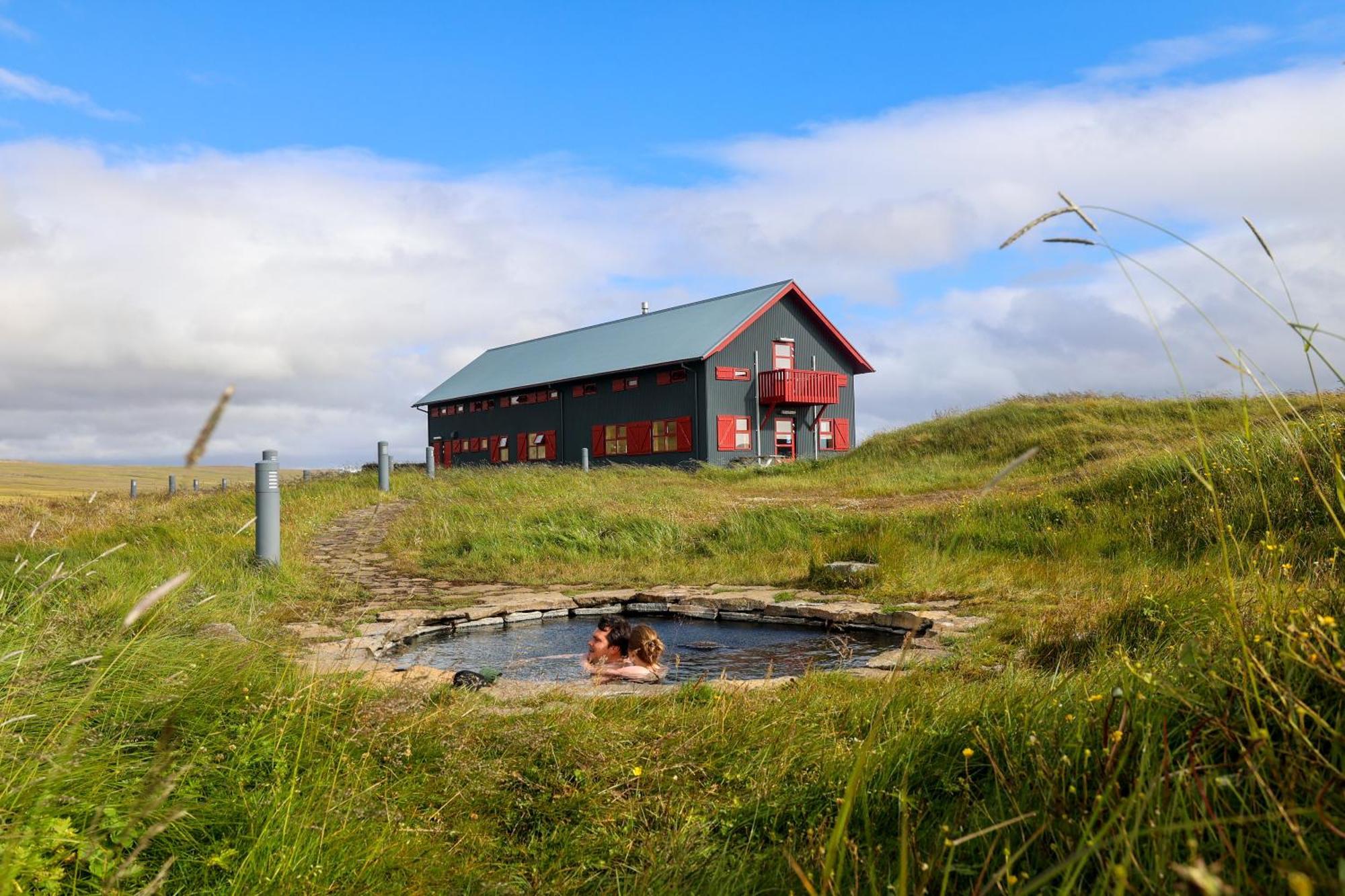 Laugarfell Accommodation & Hot Springs Eksteriør bilde