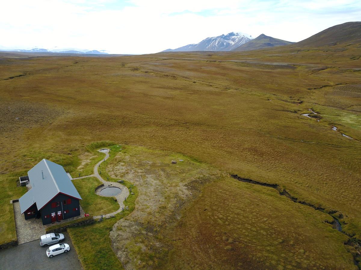 Laugarfell Accommodation & Hot Springs Eksteriør bilde